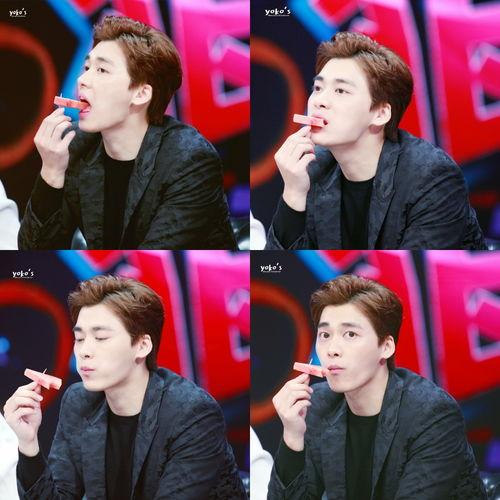 娱乐圈吃瓜党百度百科,揭秘娱乐圈背后的八卦风云 第3张 娱乐圈吃瓜党百度百科,揭秘娱乐圈背后的八卦风云 第3张